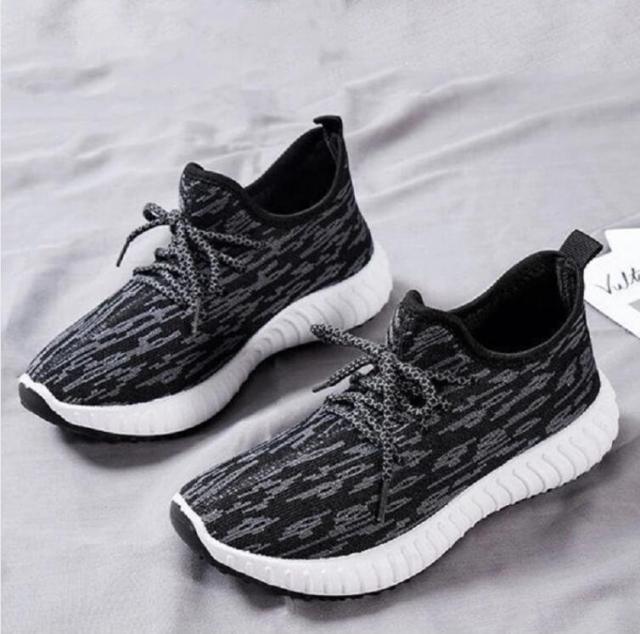 Women's Running Shoe